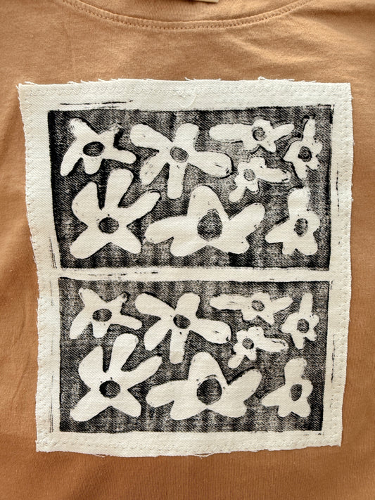 Camel Tee (L) | Floral