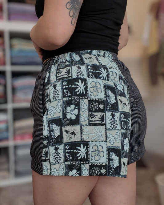Tropical Shorts (S-XL)