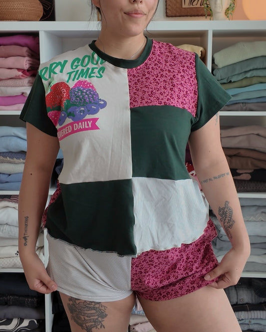 Green & Pink Tee Set